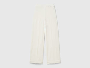 Pantaloni flare fit in velluto