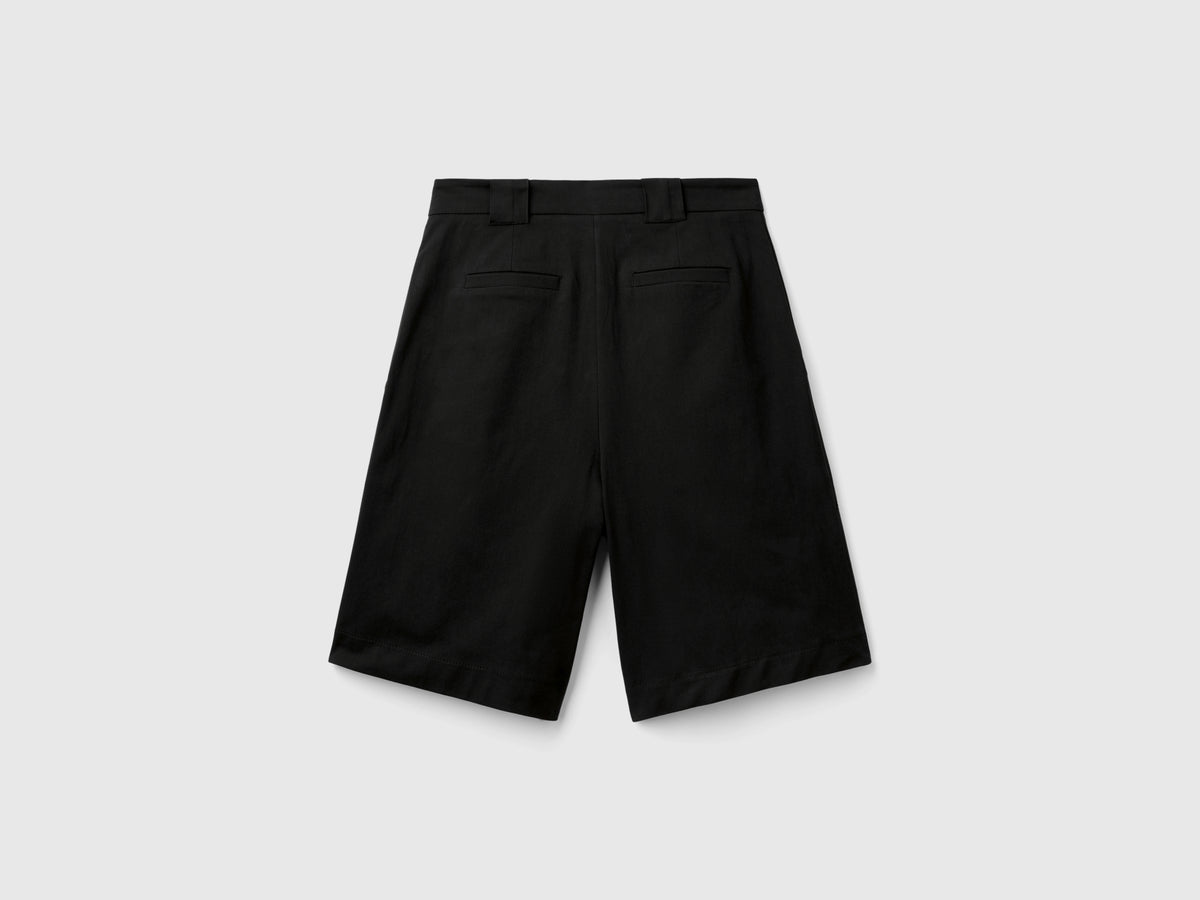 Bermuda comfort fit