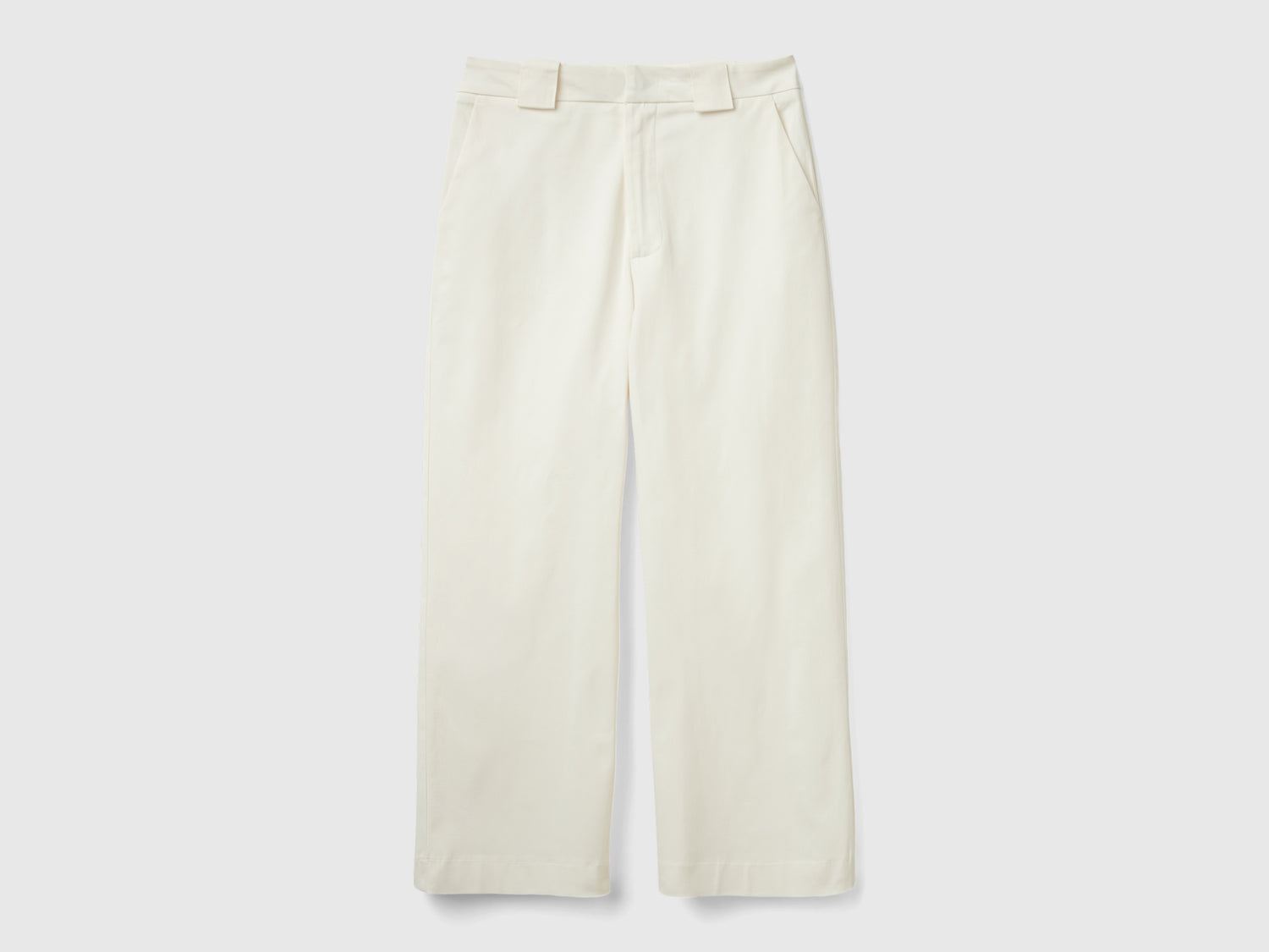 Pantaloni cropped con gamba dritta da donna bianco panna | Benetton Outlet