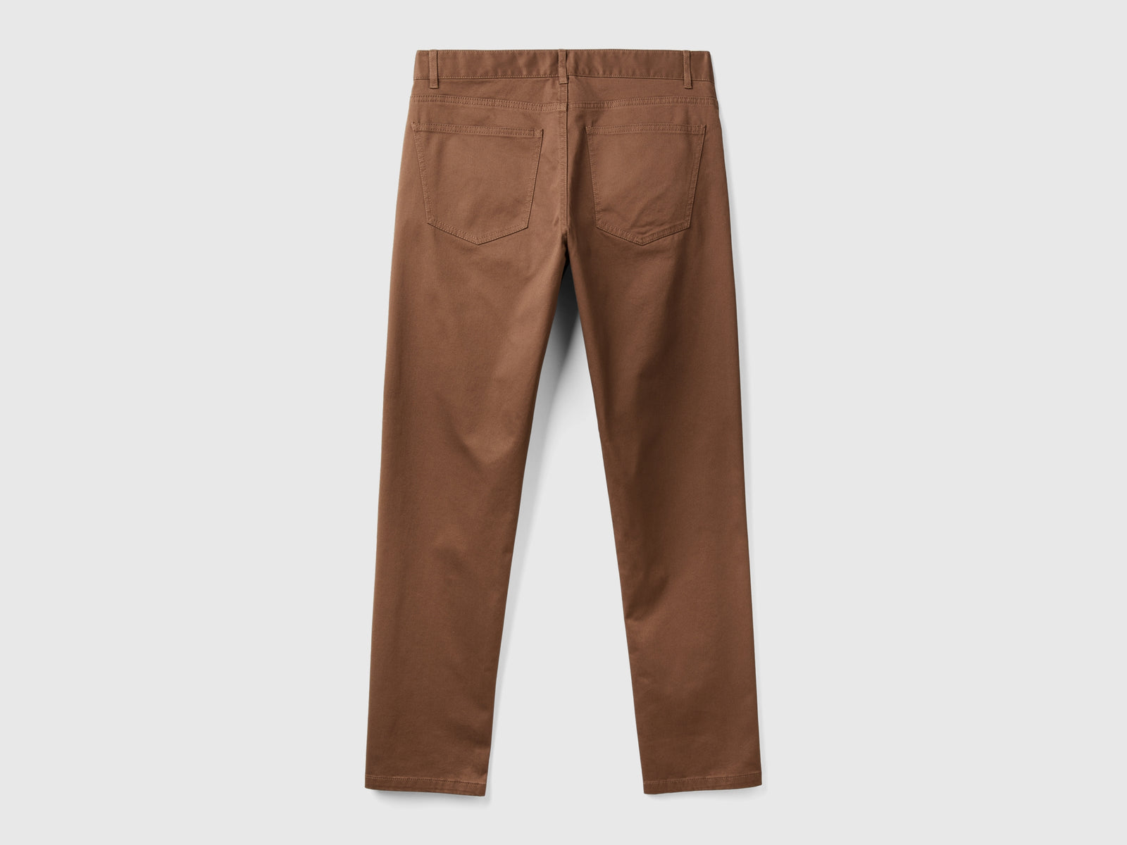 Pantaloni regular fit da uomo marrone 2 | Benetton Outlet