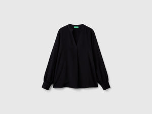 Camicia con scollo serafino