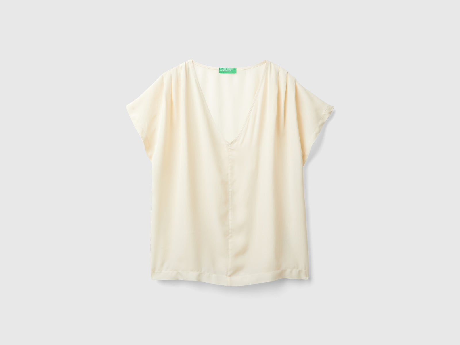 Blusa fluida a manica corta da donna bianco panna | Benetton Outlet