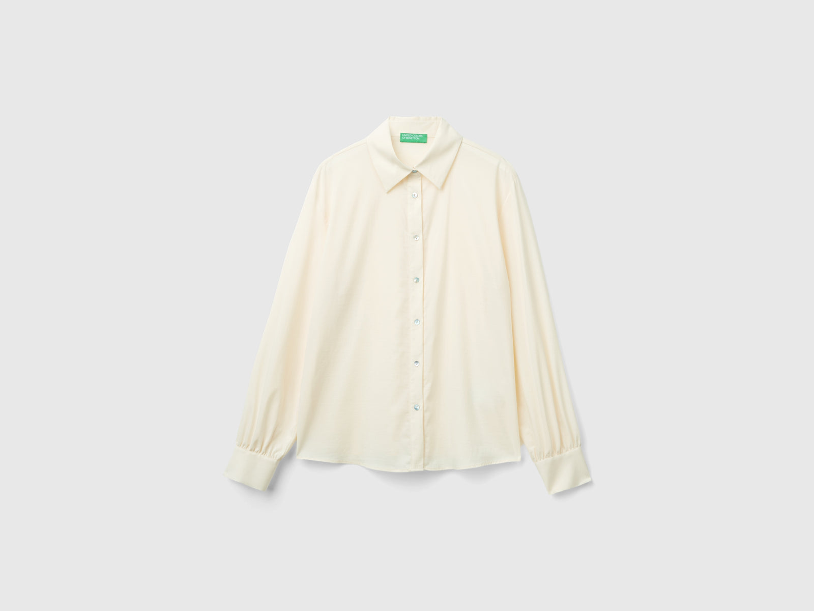Camicia fluida stretch da donna bianco panna | Benetton Outlet