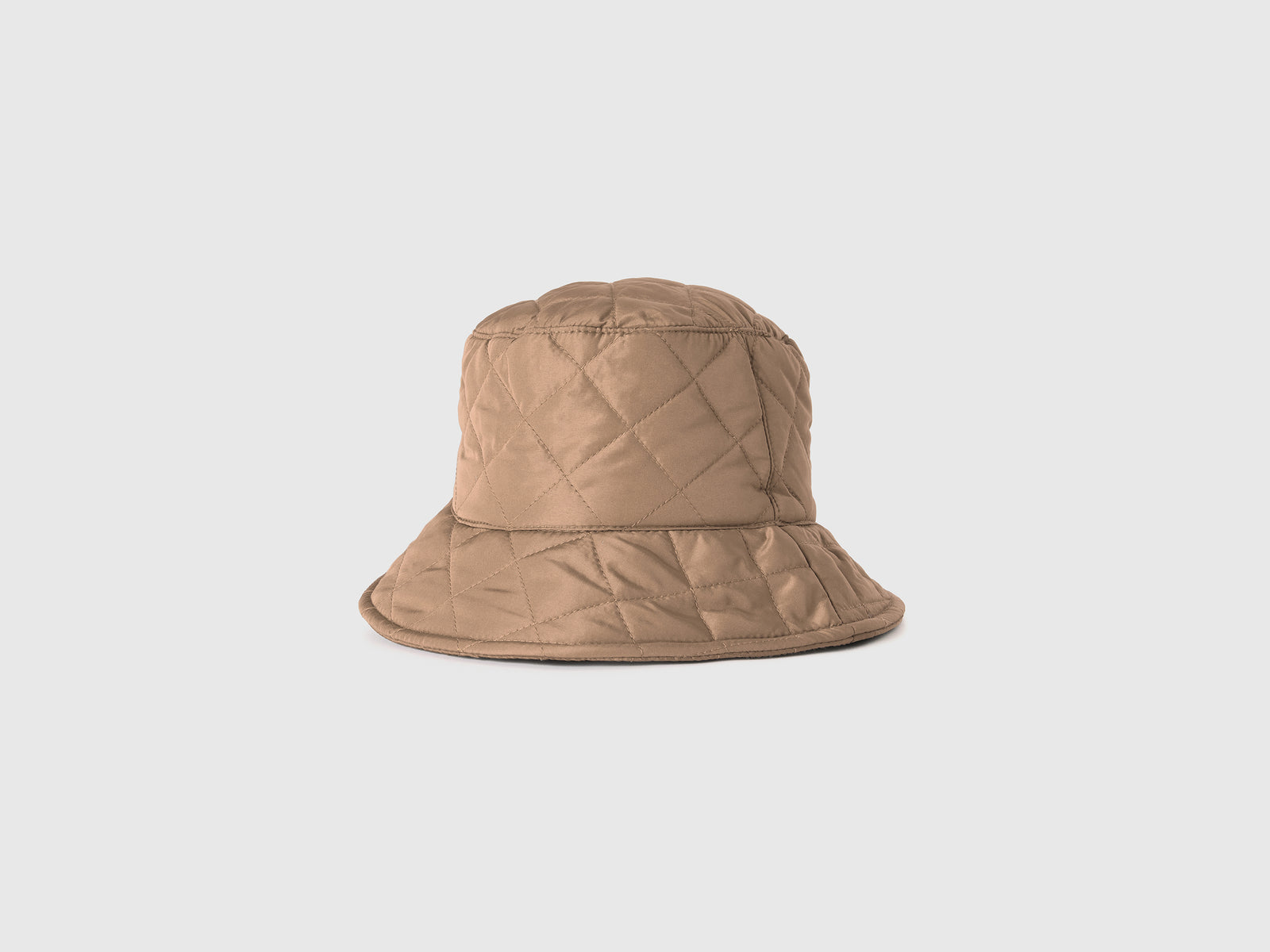 Cappello trapuntato stile pescatore da donna beige 2 | Benetton Outlet