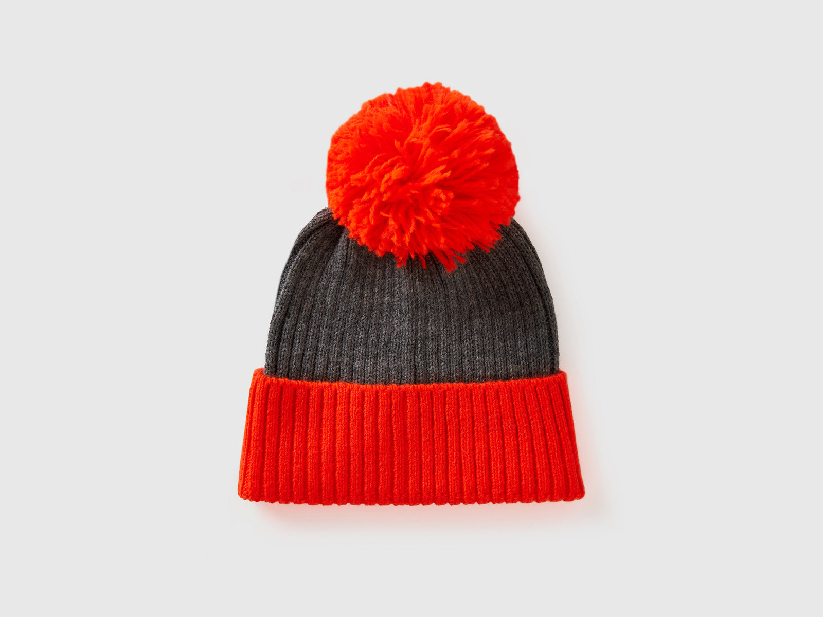 Cappello con dettagli da donna arancione fluo | Benetton Outlet