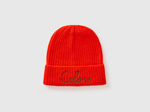 Gorra con bordado