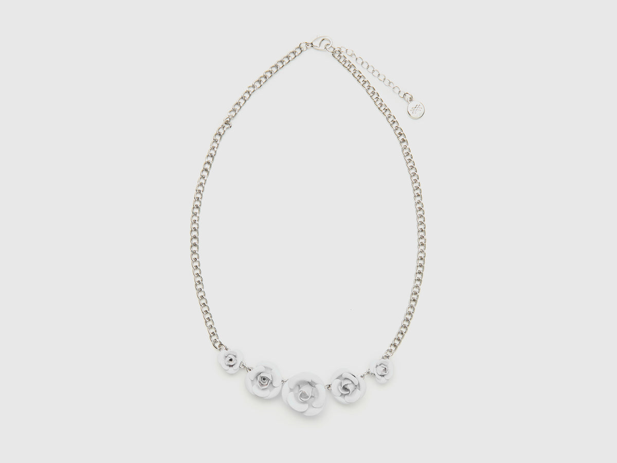 Collana con rose