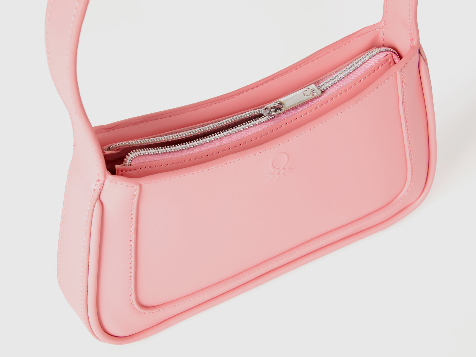 Borsa a spalla in tessuto spalmato da donna rosa 3 | Benetton Outlet