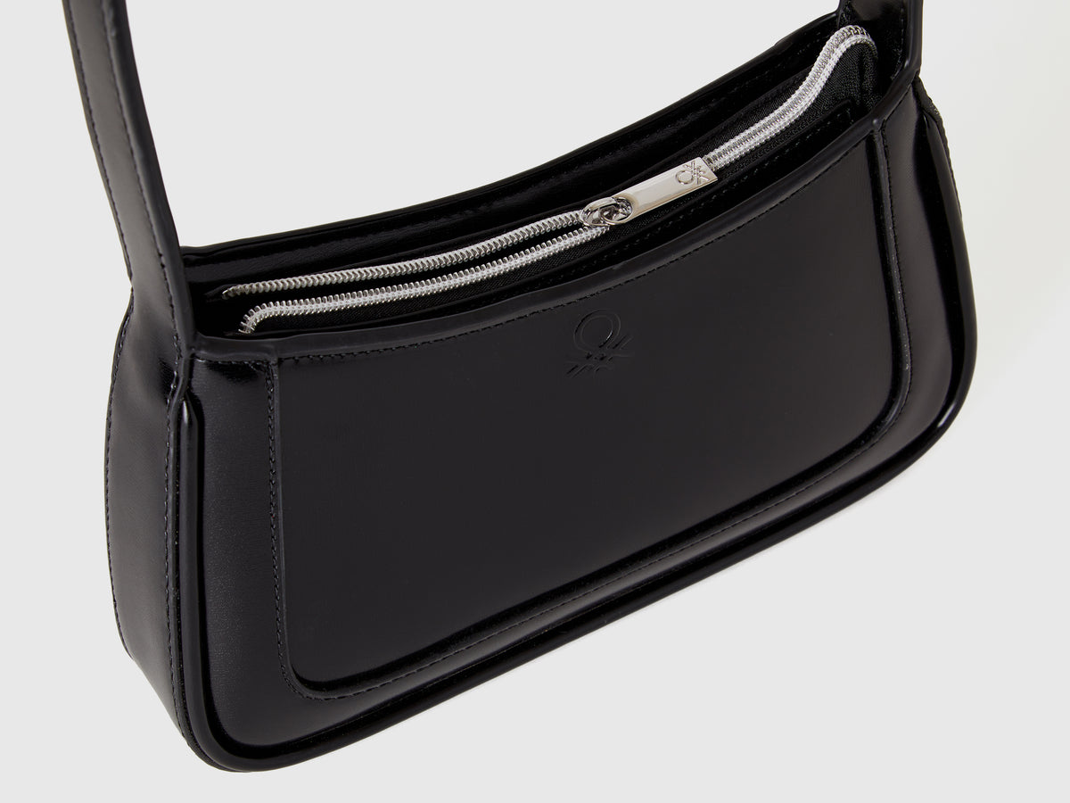 Borsa a spalla in tessuto spalmato