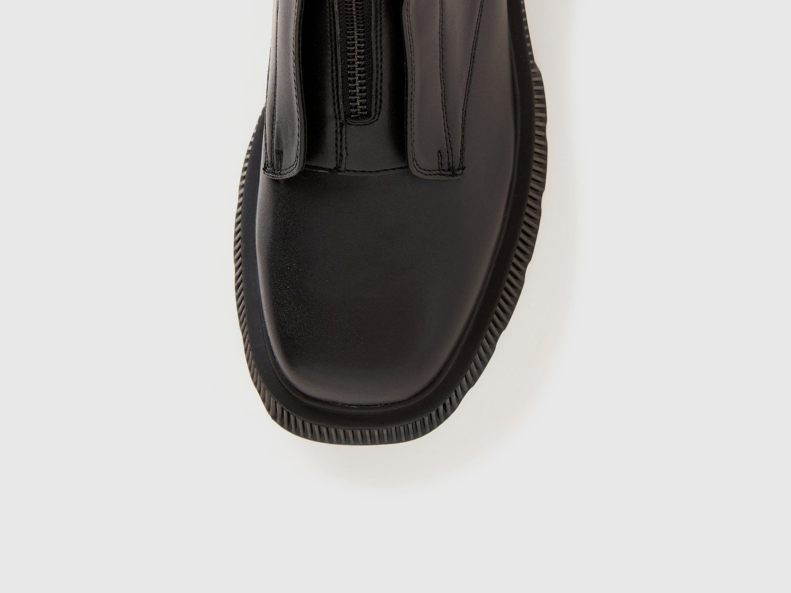 Anfibi con zip da donna nero 4 | Benetton Outlet