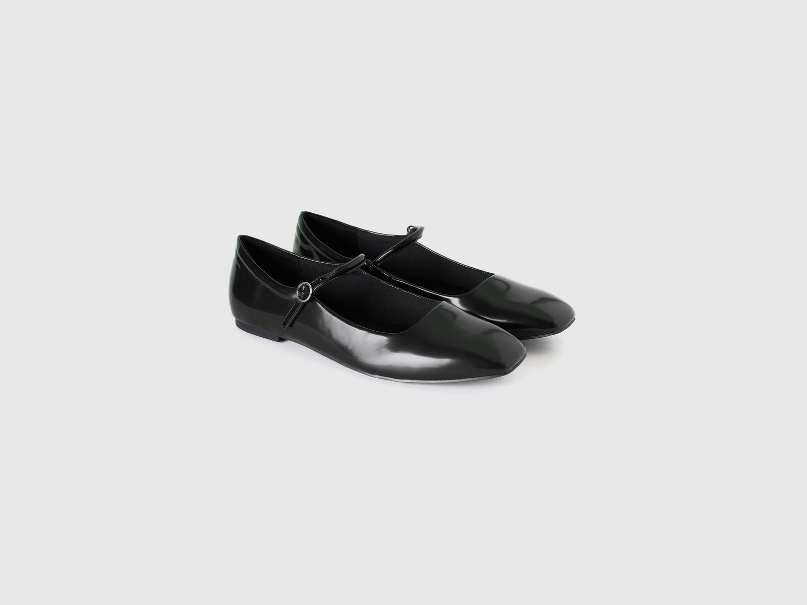 Ballerine con cinturino da donna nero 3 | Benetton Outlet