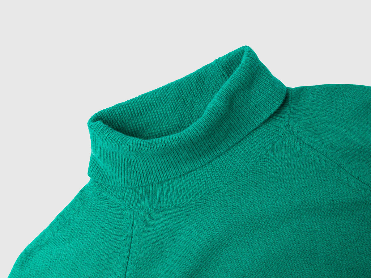 Maglione dolcevita acqua in misto lana e cashmere
