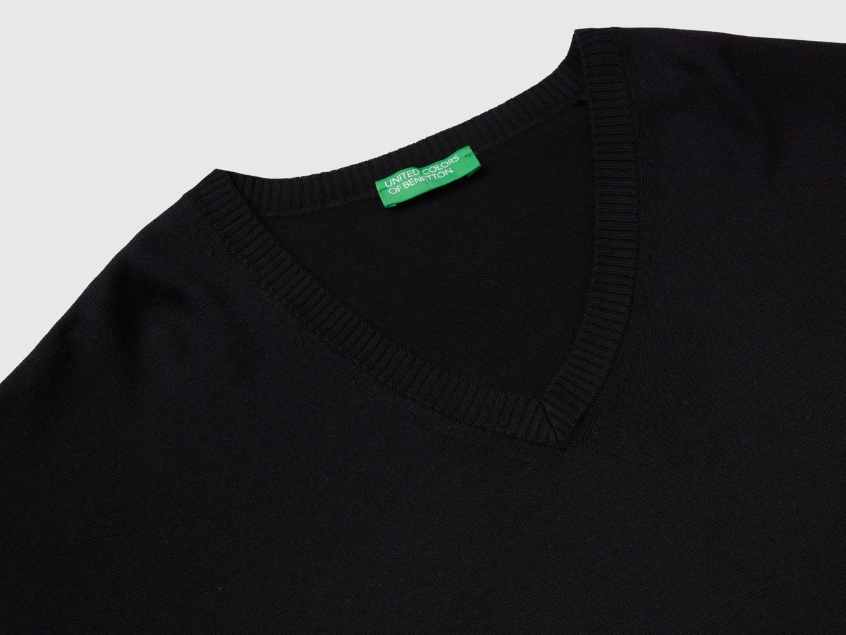 Maglia scollo a V in misto Modal