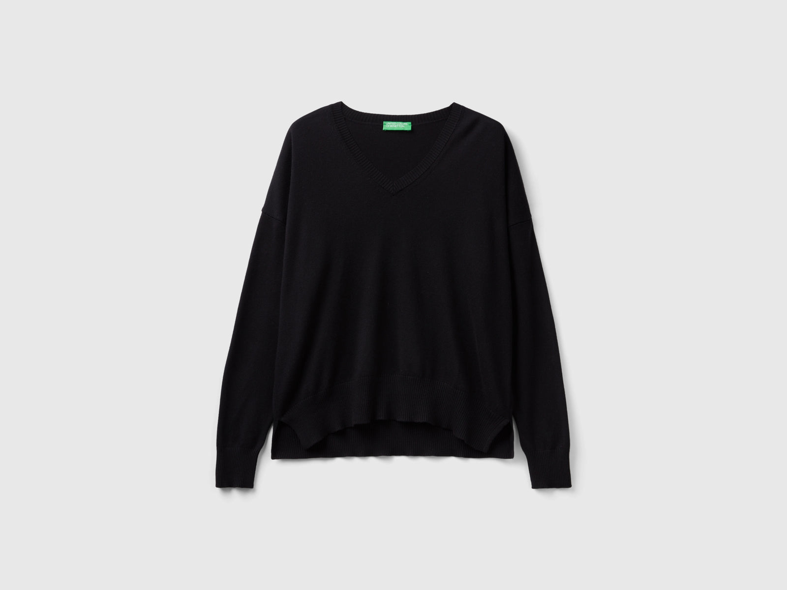 Maglia scollo a V in misto Modal da donna nero | Benetton Outlet