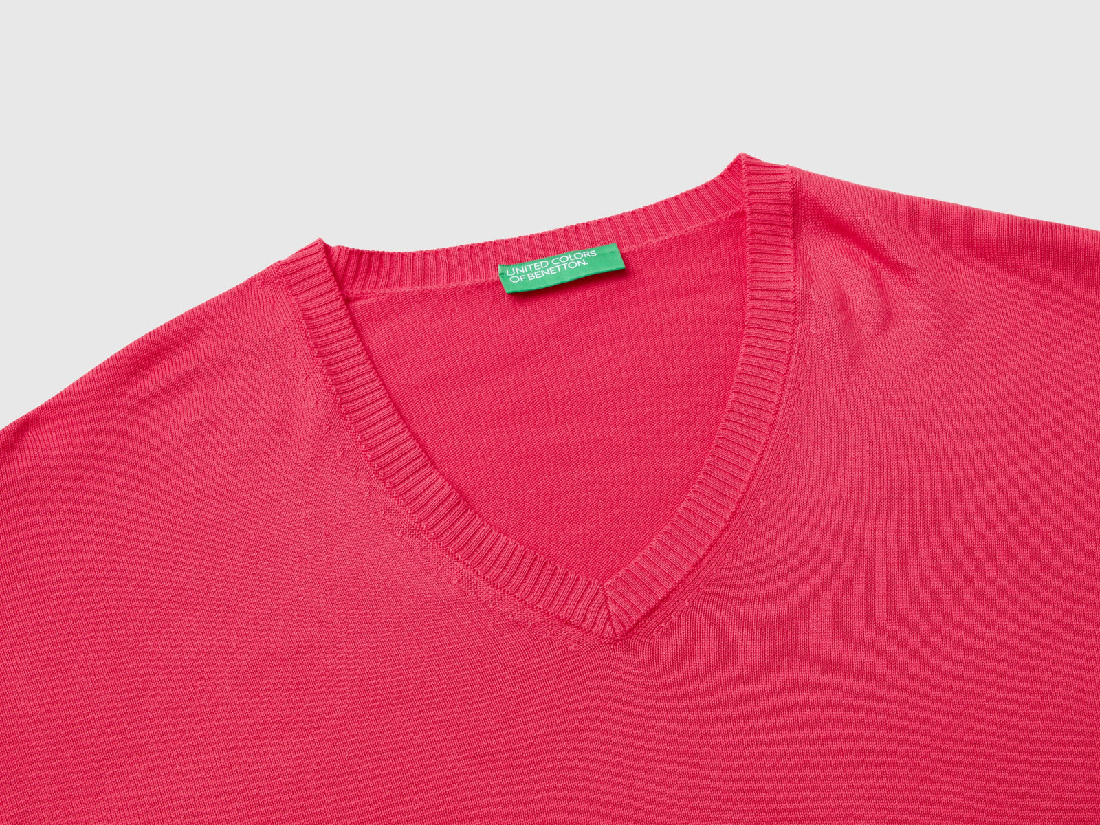 Maglia scollo a V in misto Modal da donna fucsia 3 | Benetton Outlet