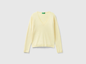 Maglia in puro cotone con scollo a V