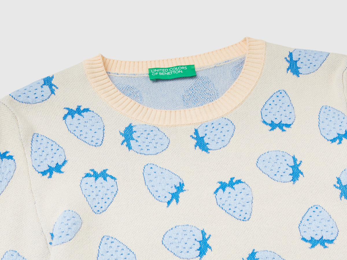 Maglia cropped con pattern fragole