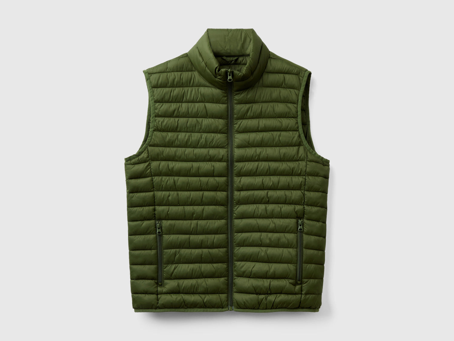 Smanicato imbottito con ovatta riciclata da uomo verde oliva | Benetton Outlet