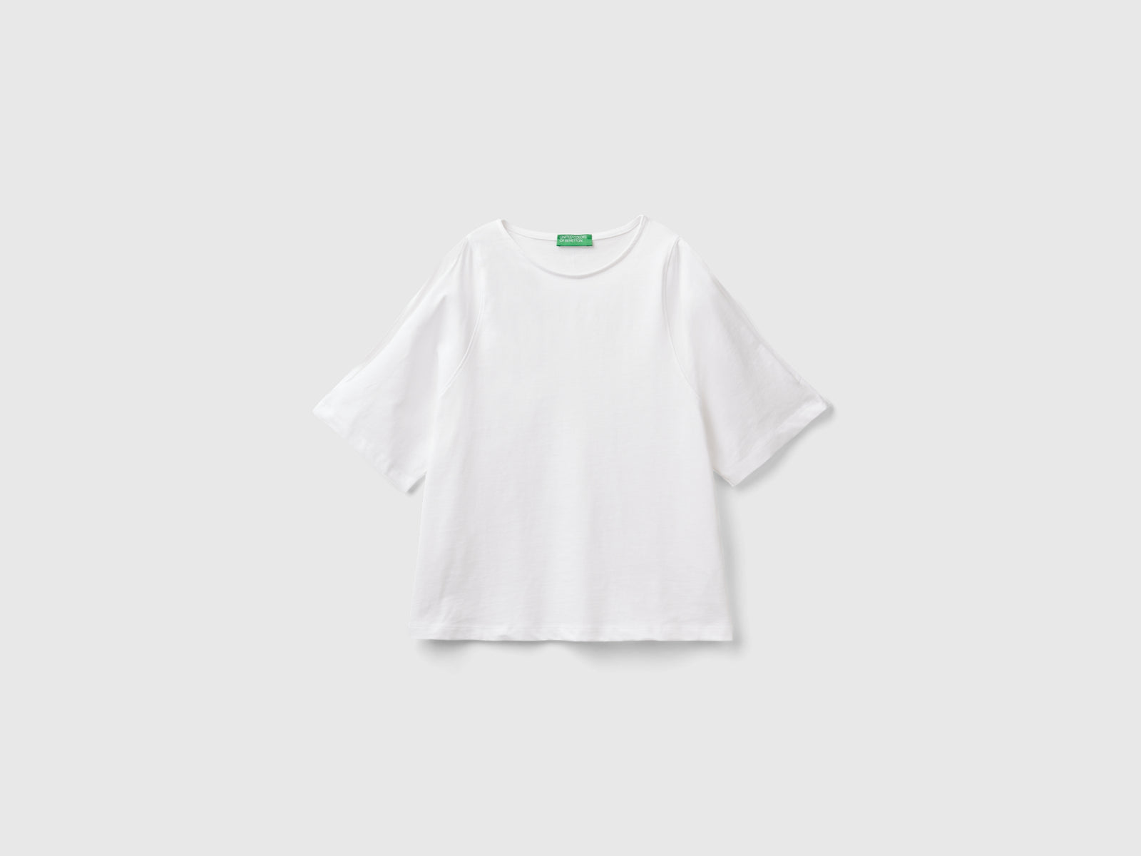 Maglietta con manica cut out da donna bianco | Benetton Outlet