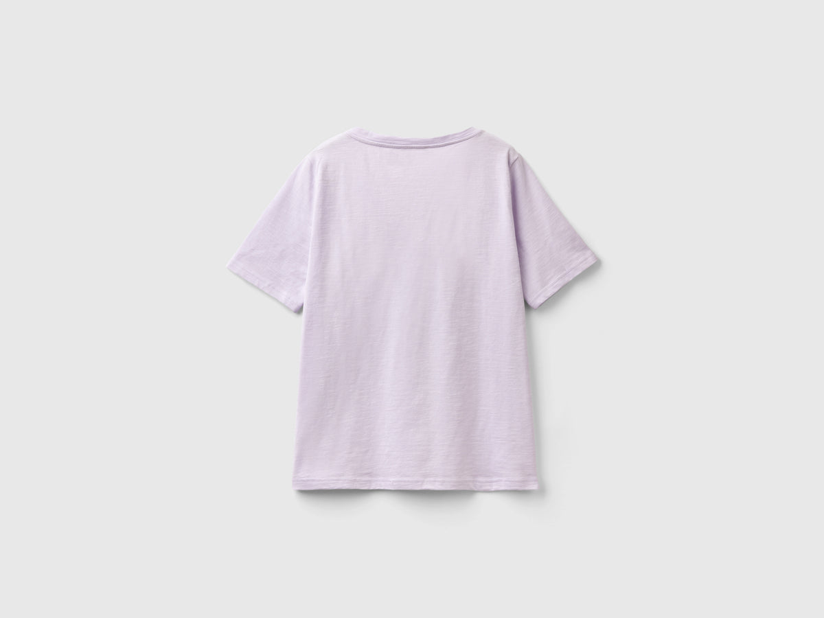 T-shirt scollo a V in cotone fiammato