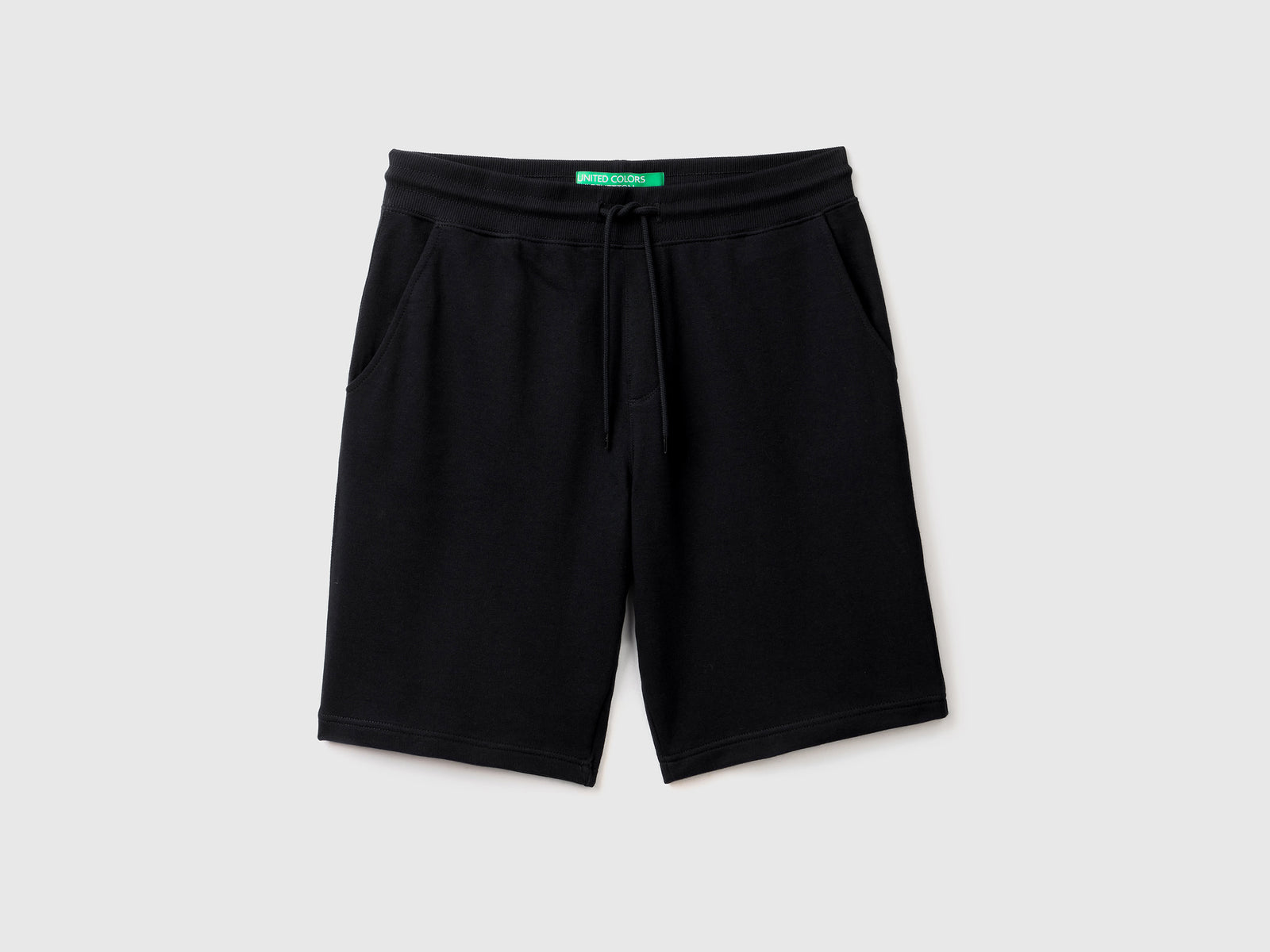 Bermuda in felpa 100% cotone da uomo nero | Benetton Outlet
