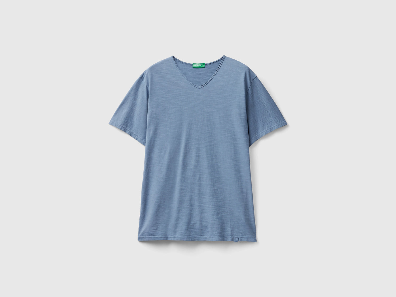 T-shirt 100% cotone con scollo a V da uomo avio | Benetton Outlet