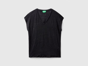 Pure linen V-neck T-shirt