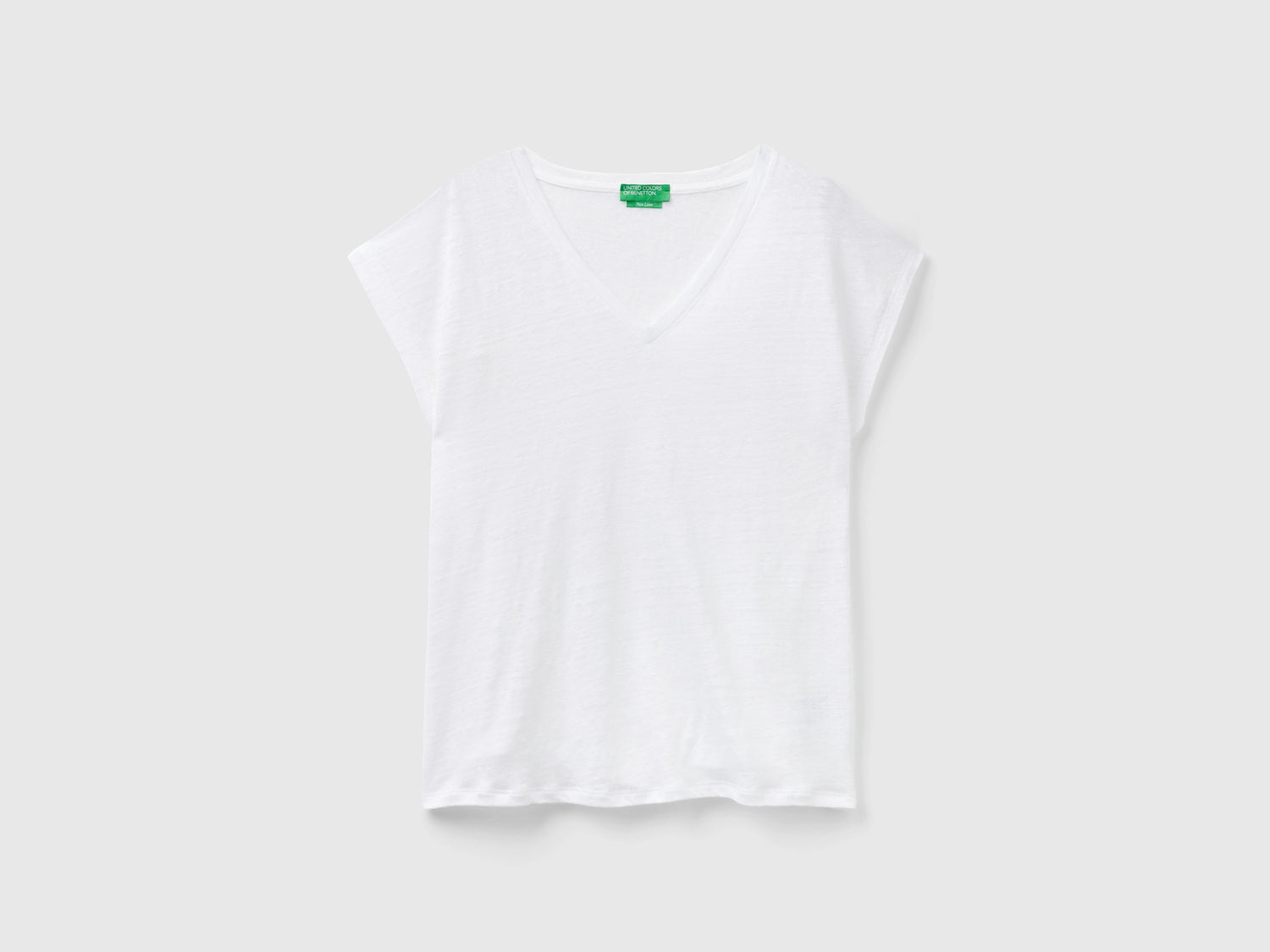 T-shirt scollo a V in puro lino da donna bianco | Benetton Outlet