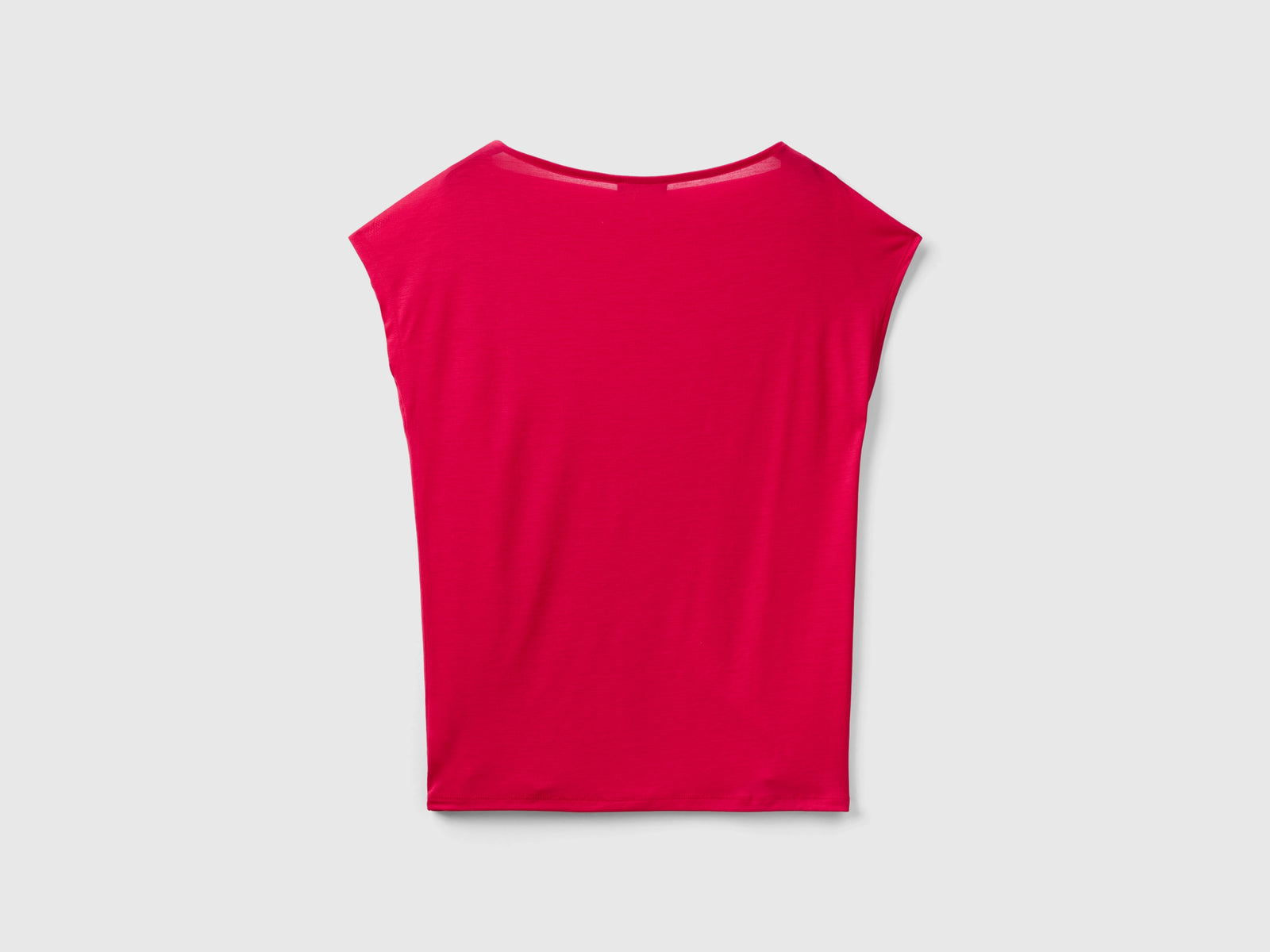 T-shirt manica corta in viscosa da donna rosso 2 | Benetton Outlet
