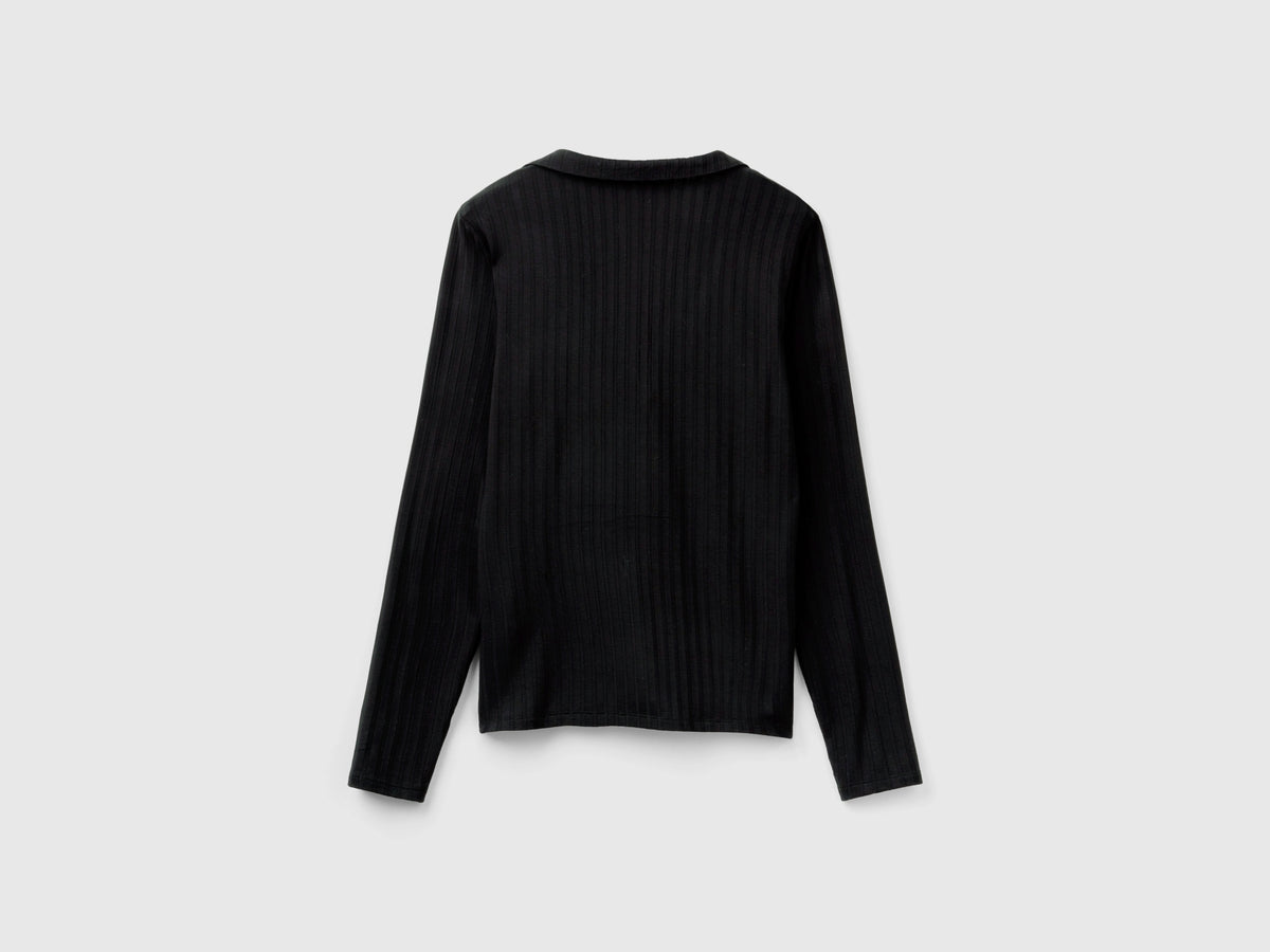 T-shirt a costine con colletto