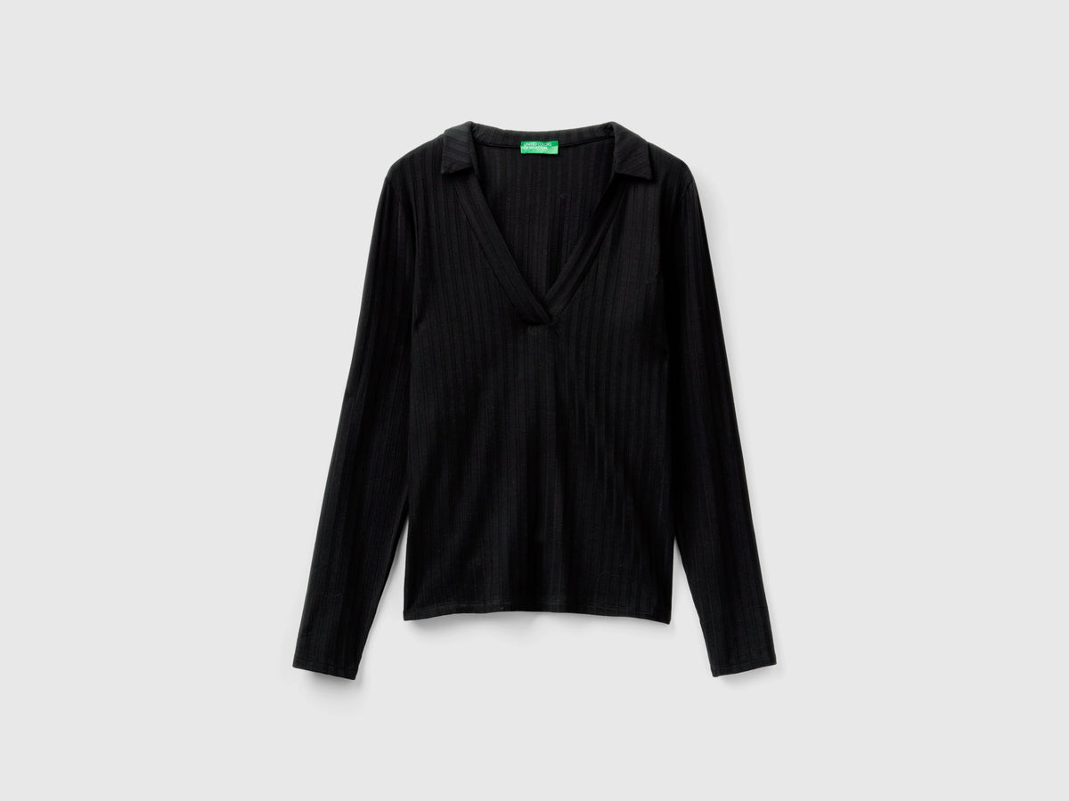 T-shirt a costine con colletto