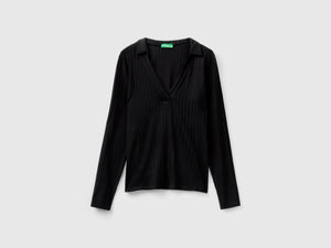 T-shirt a costine con colletto