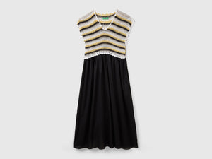 Vestito con corpetto crochet