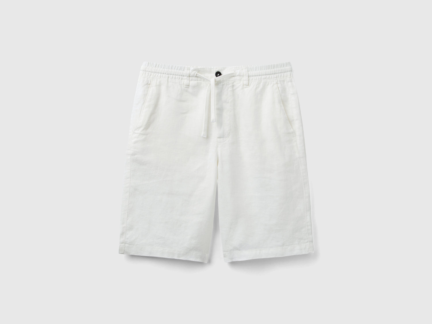 Bermuda in 100% lino da uomo bianco panna | Benetton Outlet