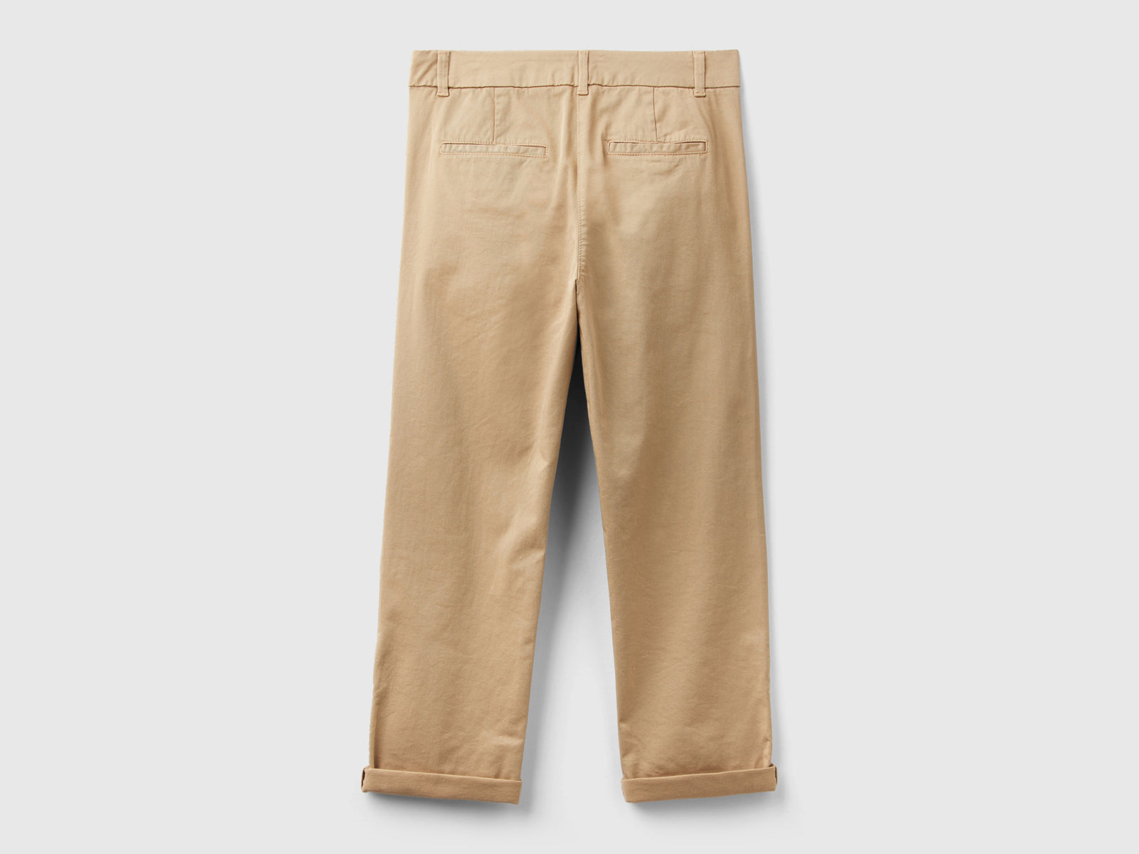 Pantaloni chino in cotone stretch da donna cammello 2 | Benetton Outlet