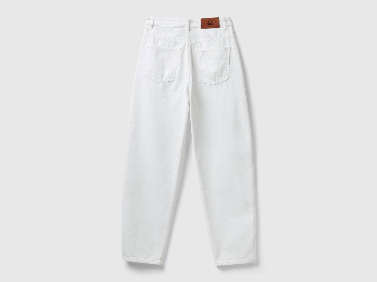 Pantaloni mom fit