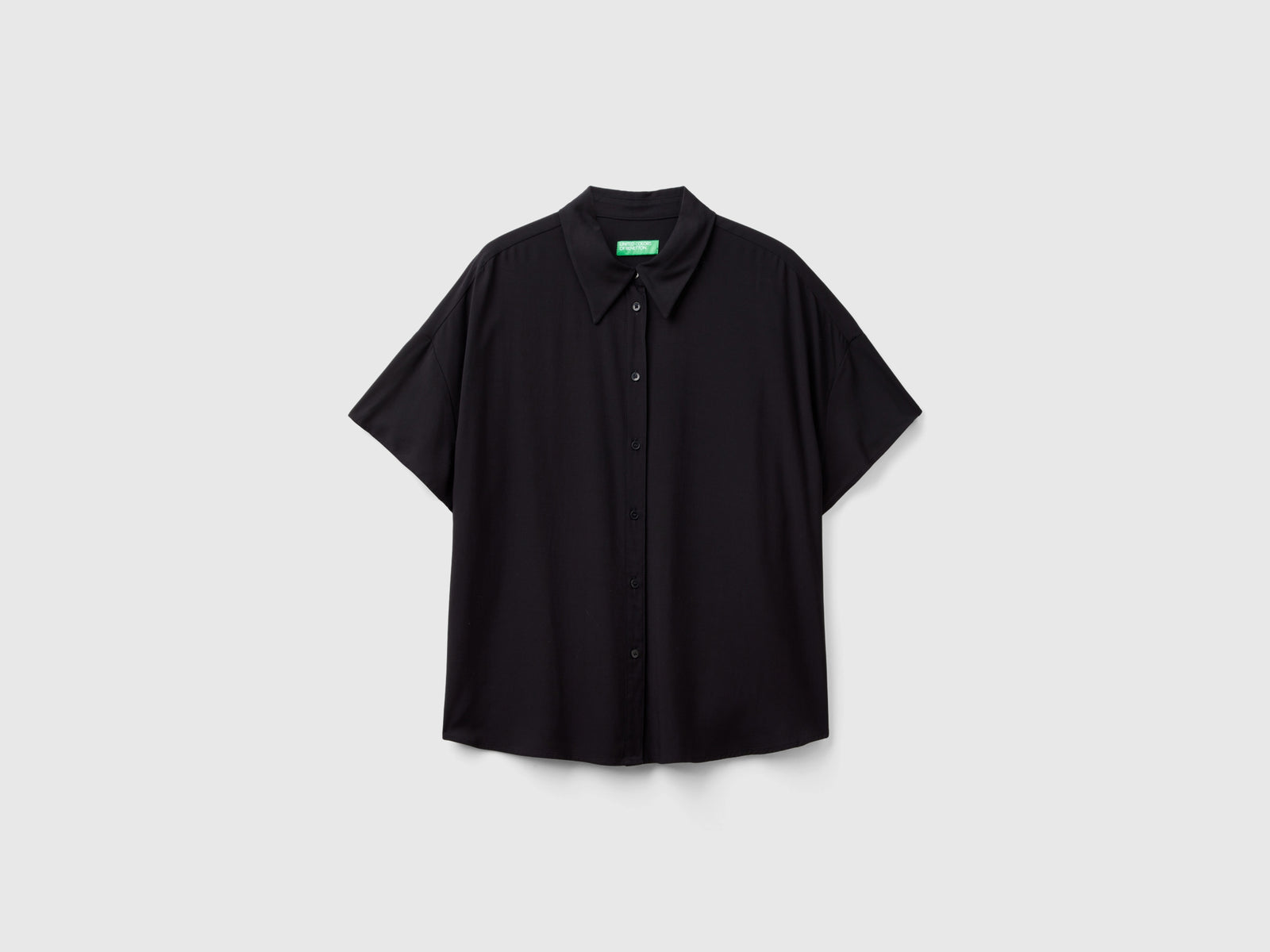 Camicia a manica corta in viscosa da donna nero | Benetton Outlet