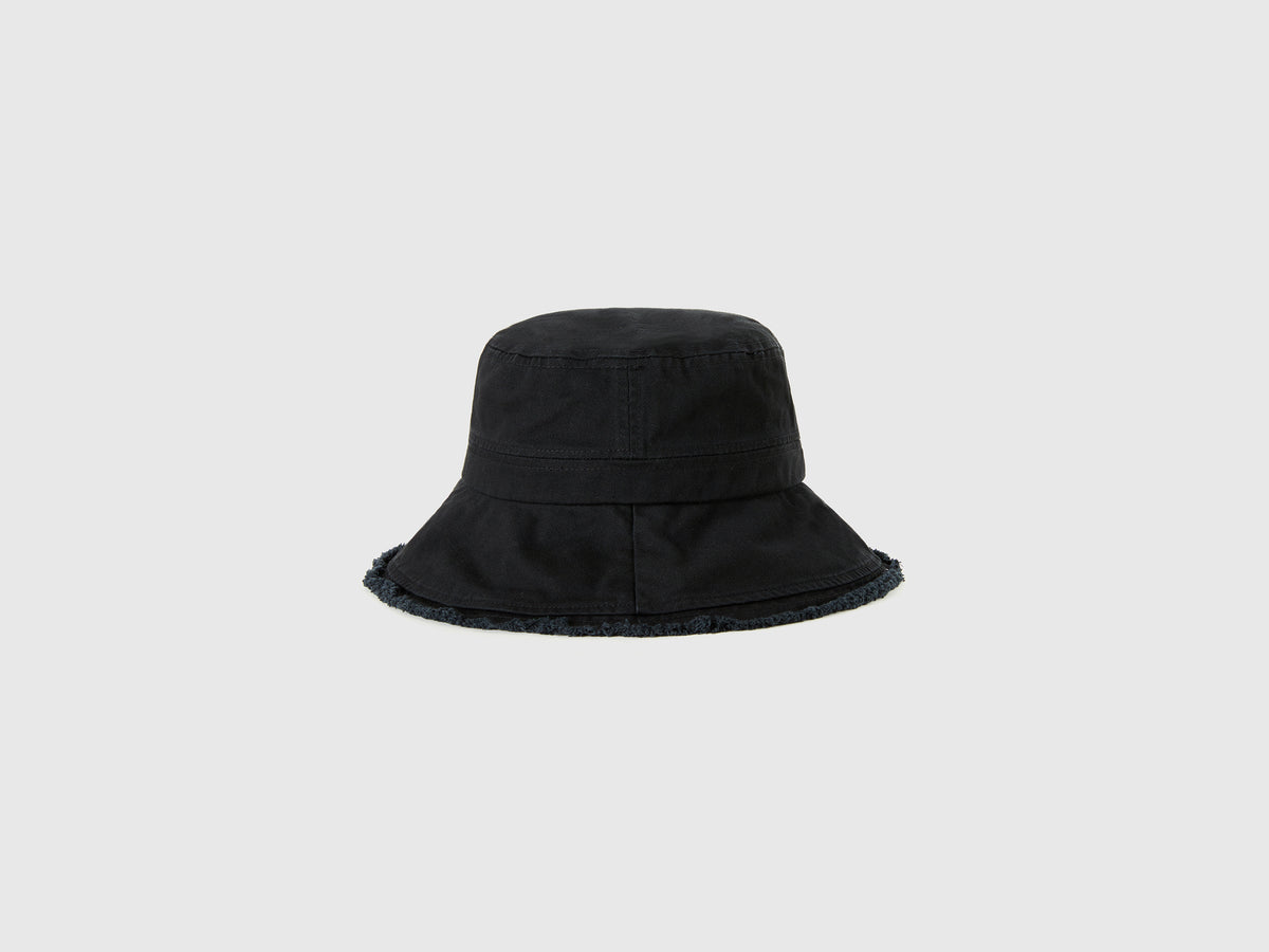Cappello stile pescatore