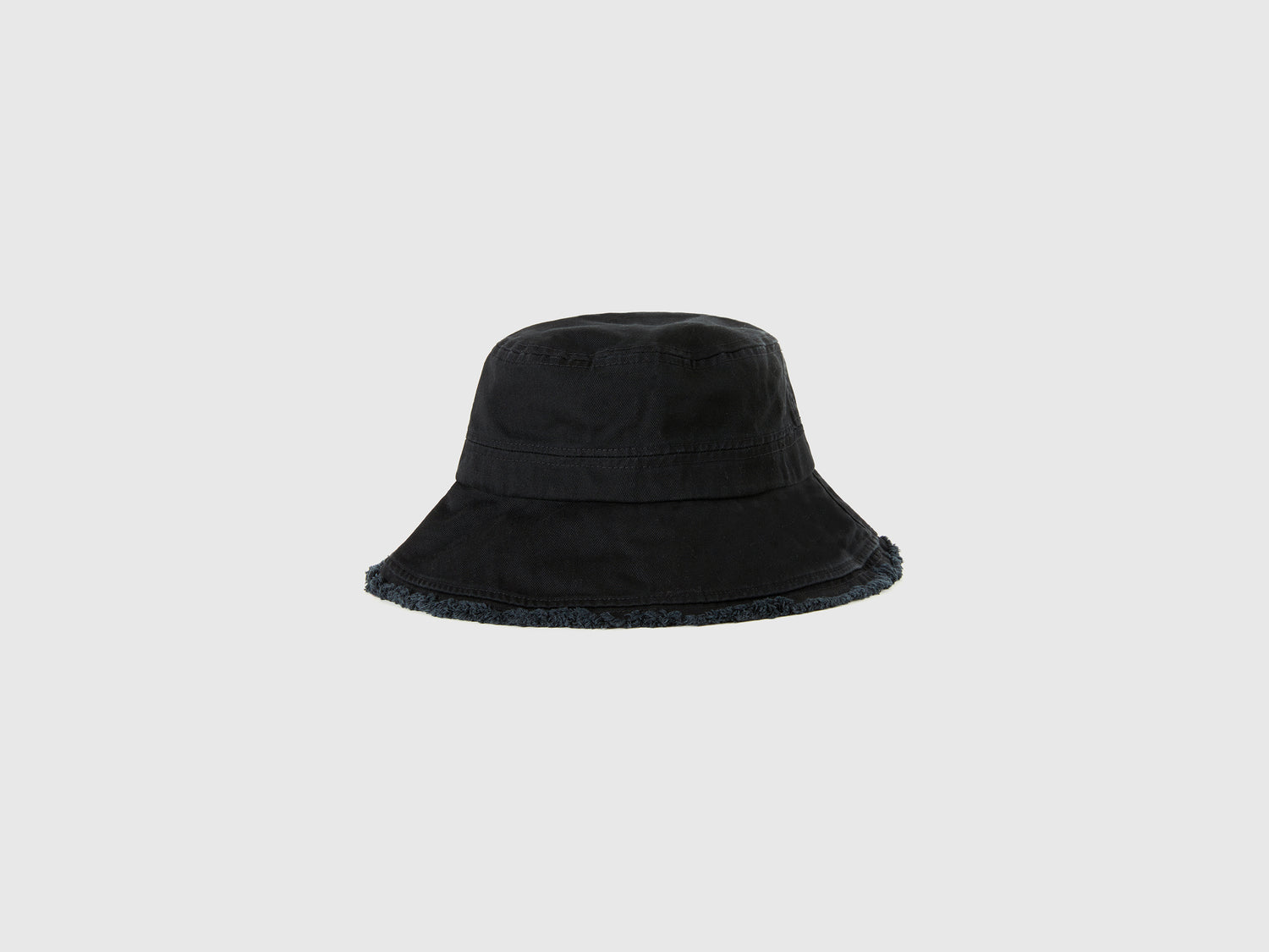 Cappello stile pescatore da donna nero | Benetton Outlet