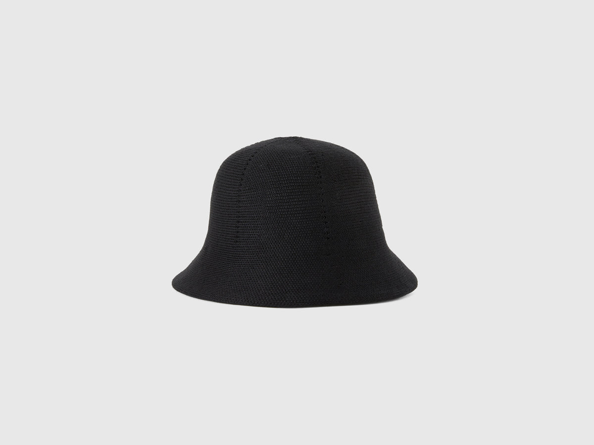 Cappello a campanella