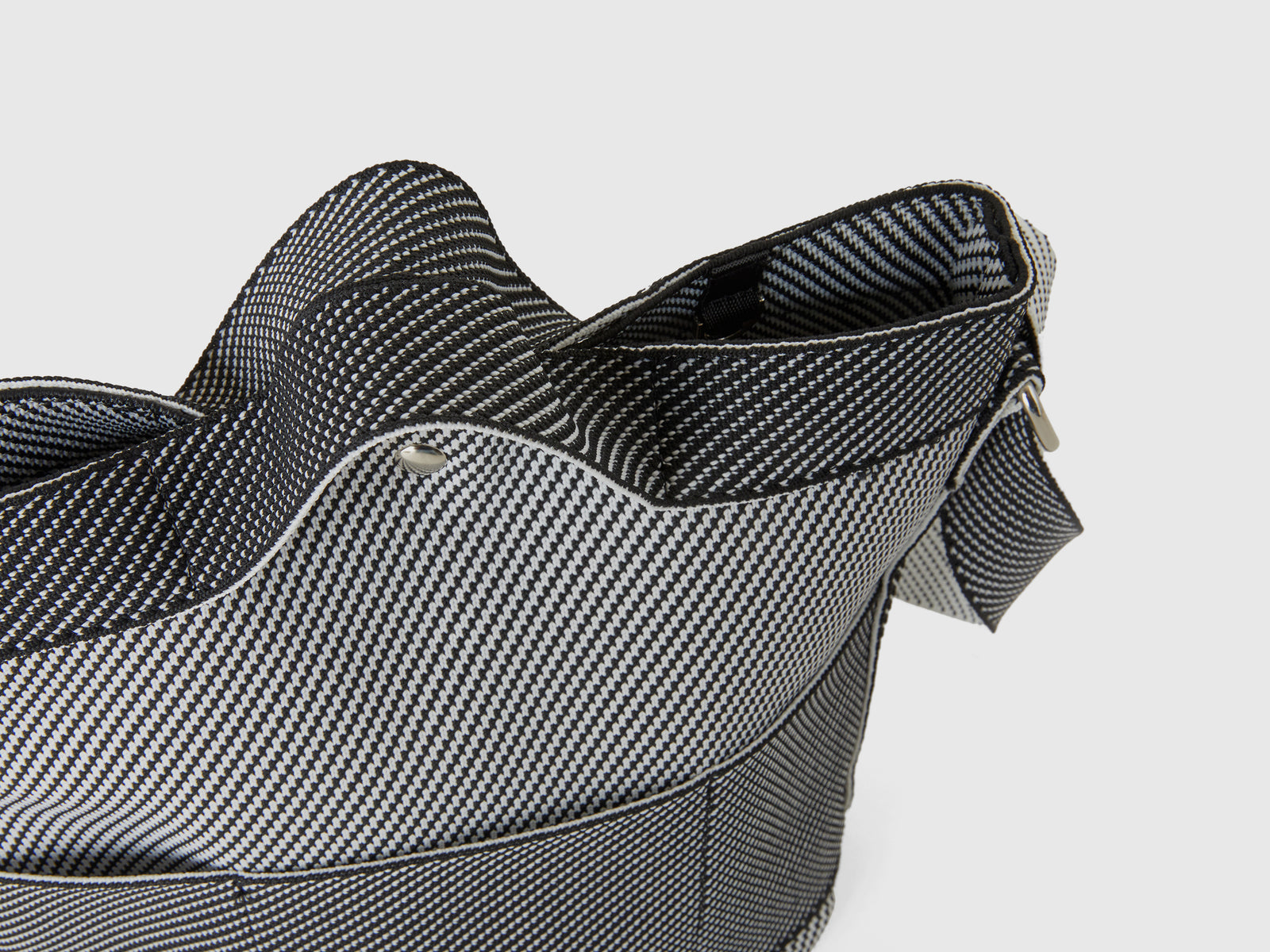 Borsa secchiello e da donna nero 3 | Benetton Outlet