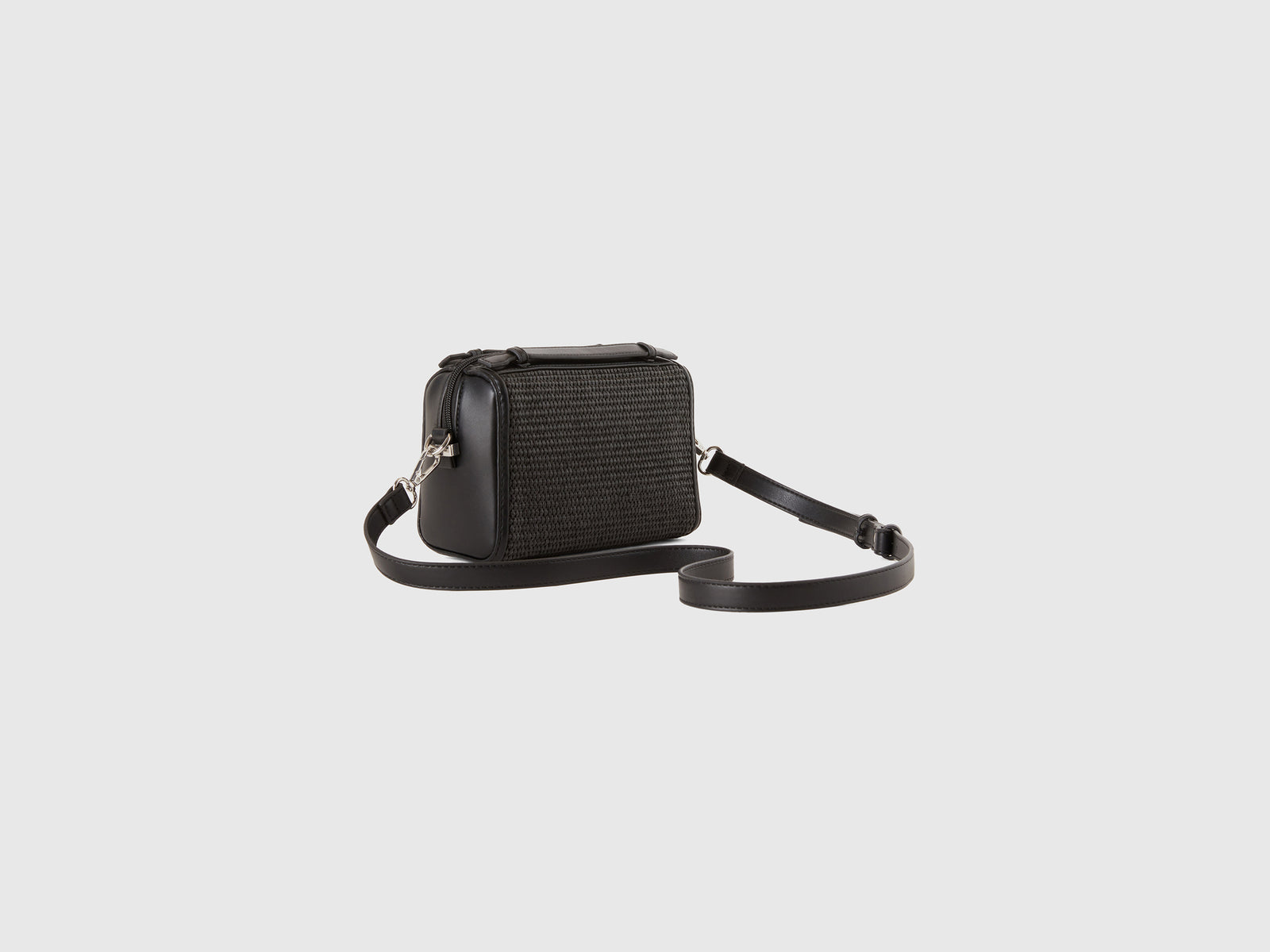 Borsa piccola effetto rafia da donna nero 2 | Benetton Outlet