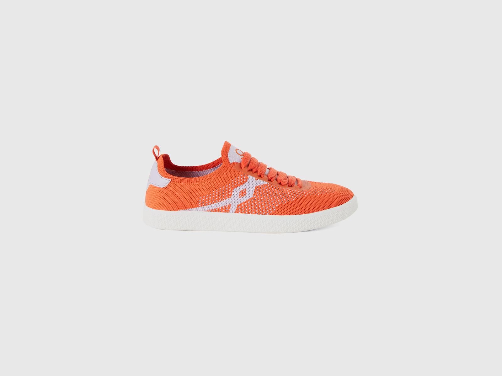 Sneakers leggere da donna rosso corallo | Benetton Outlet