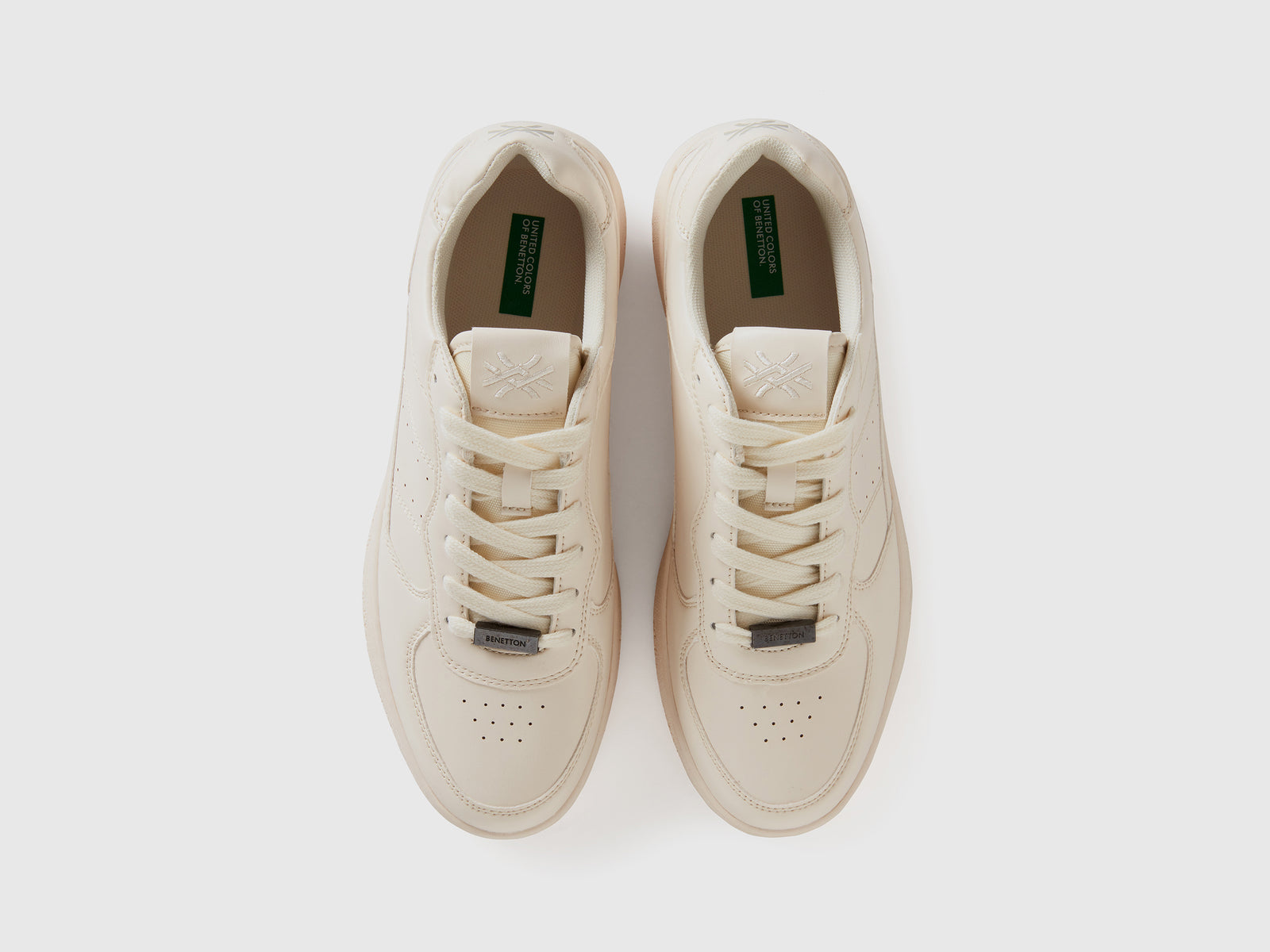 Sneakers basse da donna bianco panna 4 | Benetton Outlet