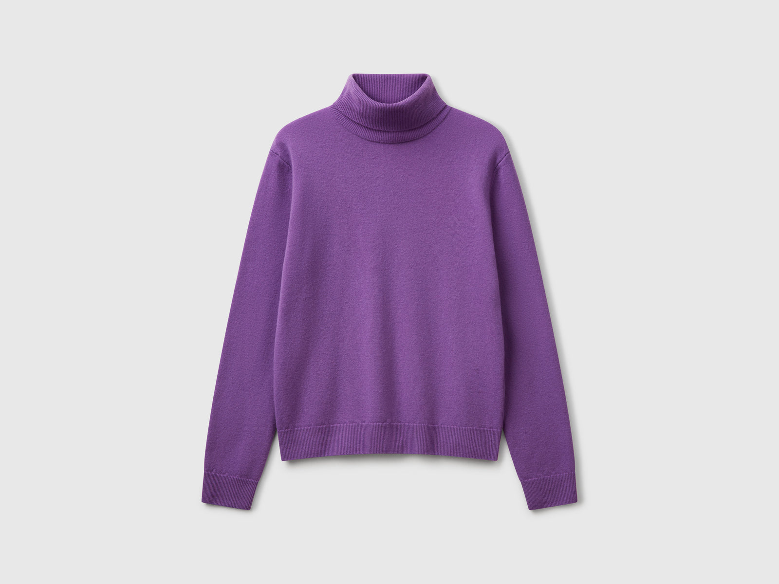 Maglione dolcevita in pura lana Merino da donna viola | Benetton Outlet