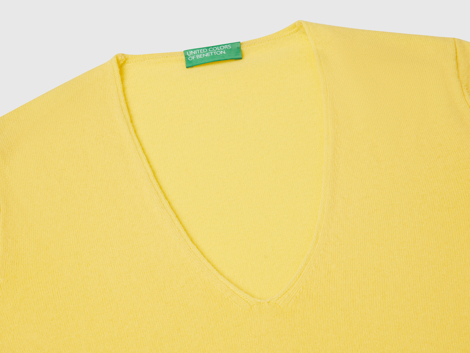 Pure Merino Wool V-Neck Sweater da donna giallo 3 | Benetton Outlet