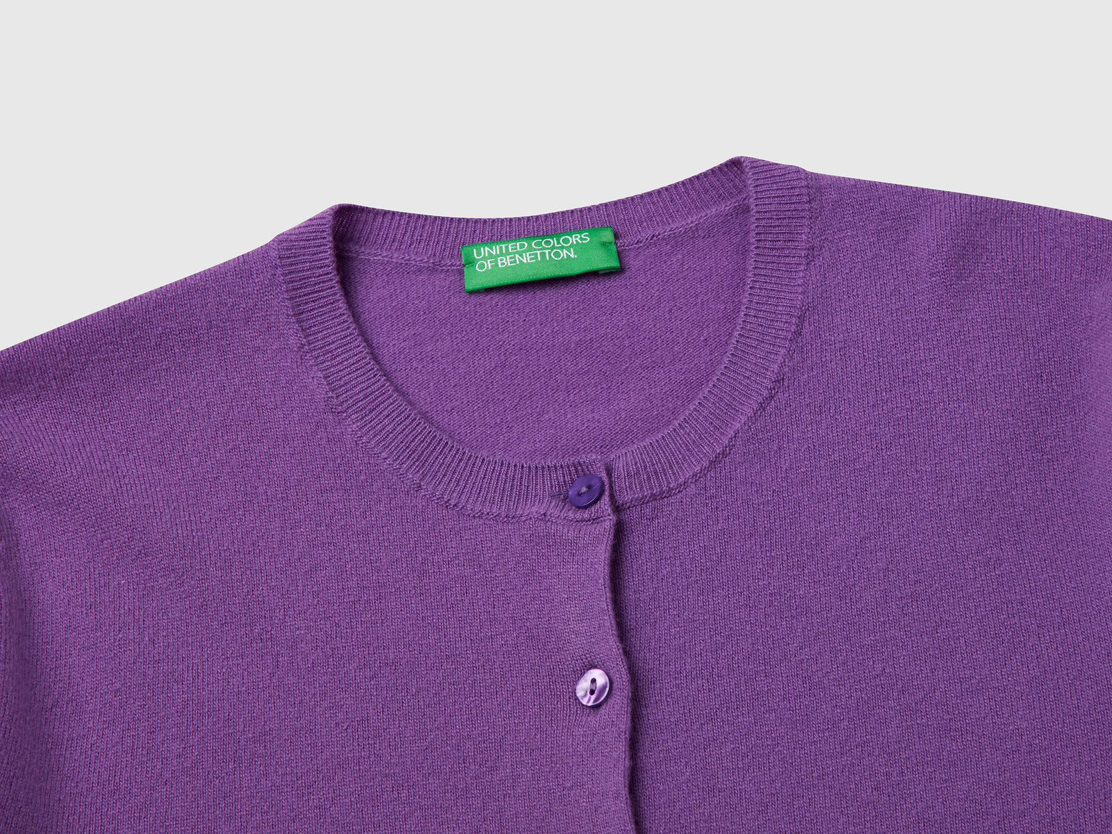 Crew neck cardigan in pure Merino wool da donna viola 3 | Benetton Outlet