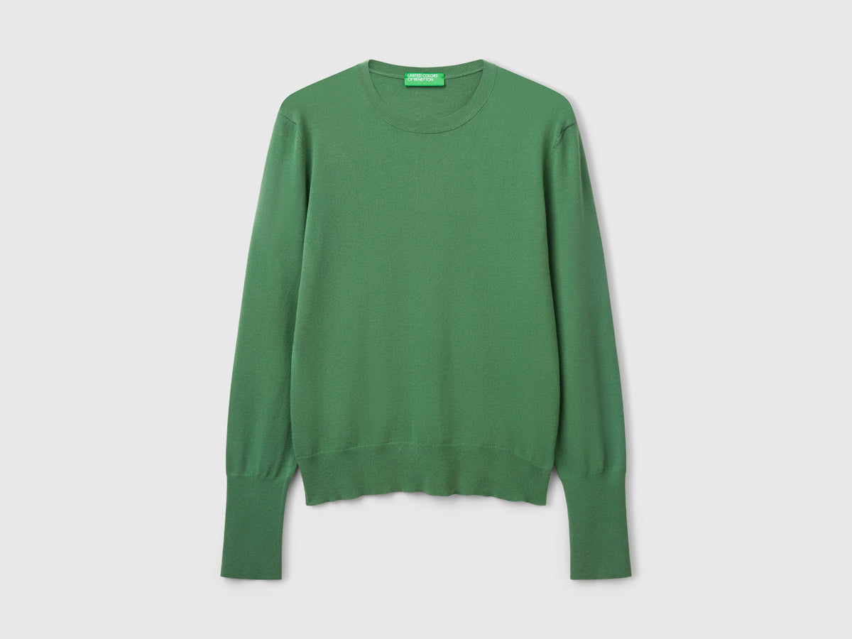 Slim-fit sweater in viscose blend