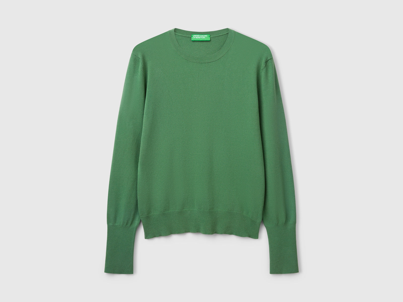 Slim-fit sweater in viscose blend da donna verde | Benetton Outlet