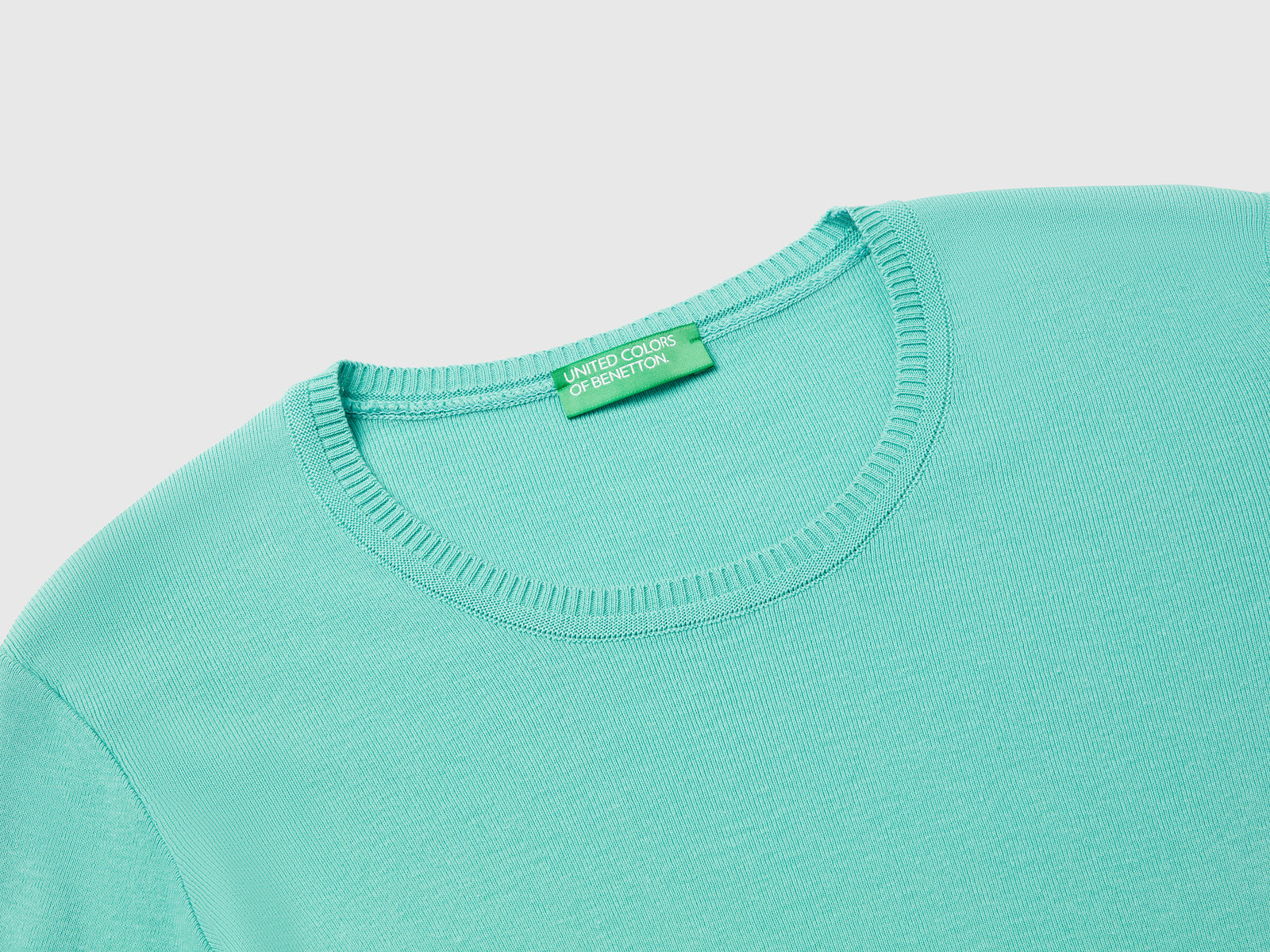Maglia girocollo in puro cotone da donna verde acqua 3 | Benetton Outlet